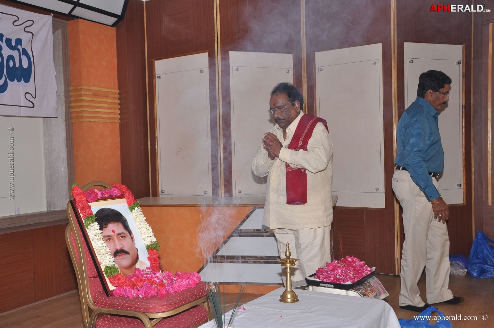 Artists association Condolences to Srihari