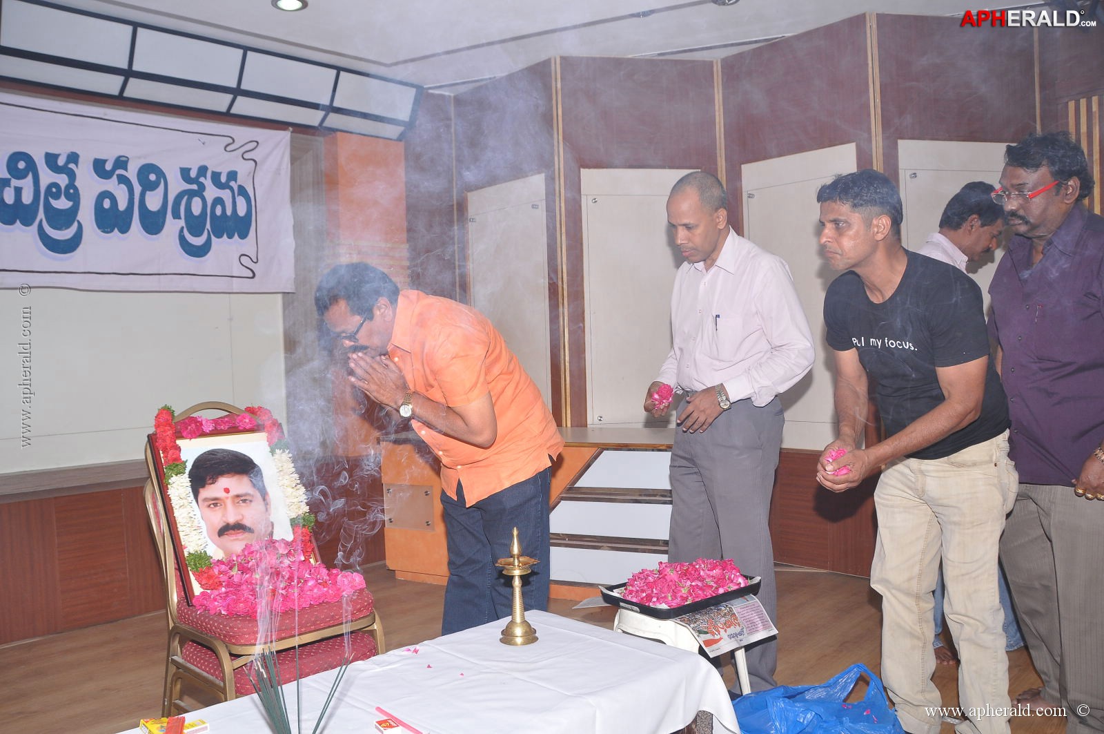 Artists association Condolences to Srihari