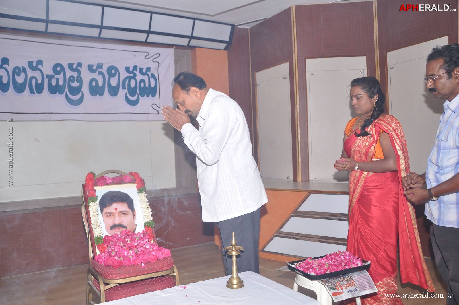 Artists association Condolences to Srihari