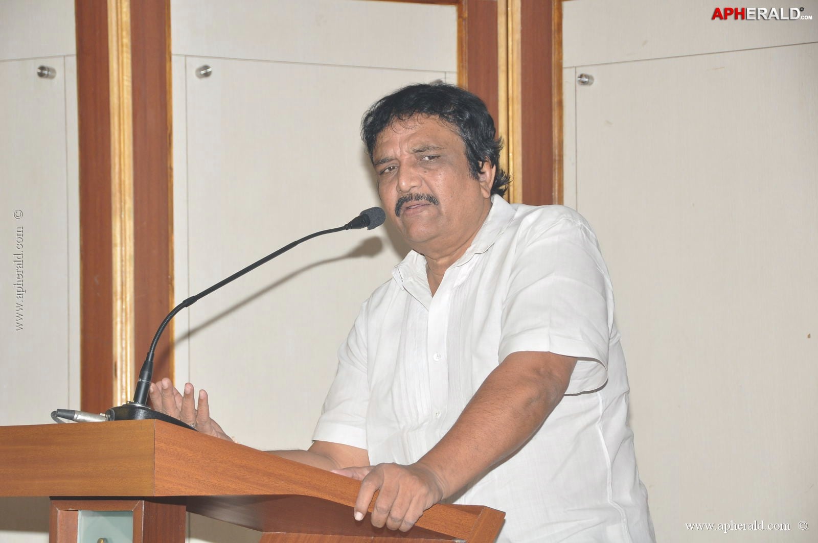 Artists association Condolences to Srihari