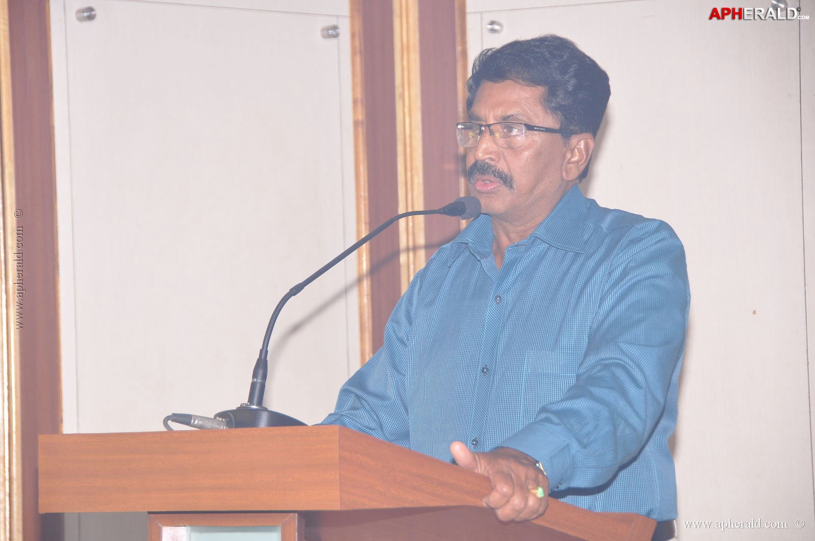 Artists association Condolences to Srihari