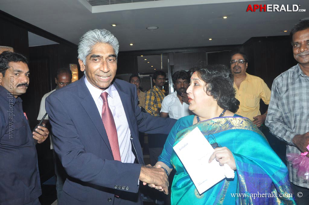 Ashok Amritraj's Advantage Hollywood Book