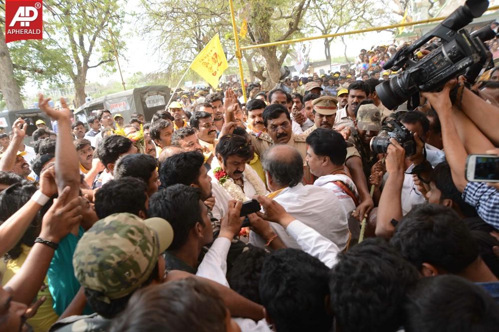 BalaKrishna Pics at Hindapur