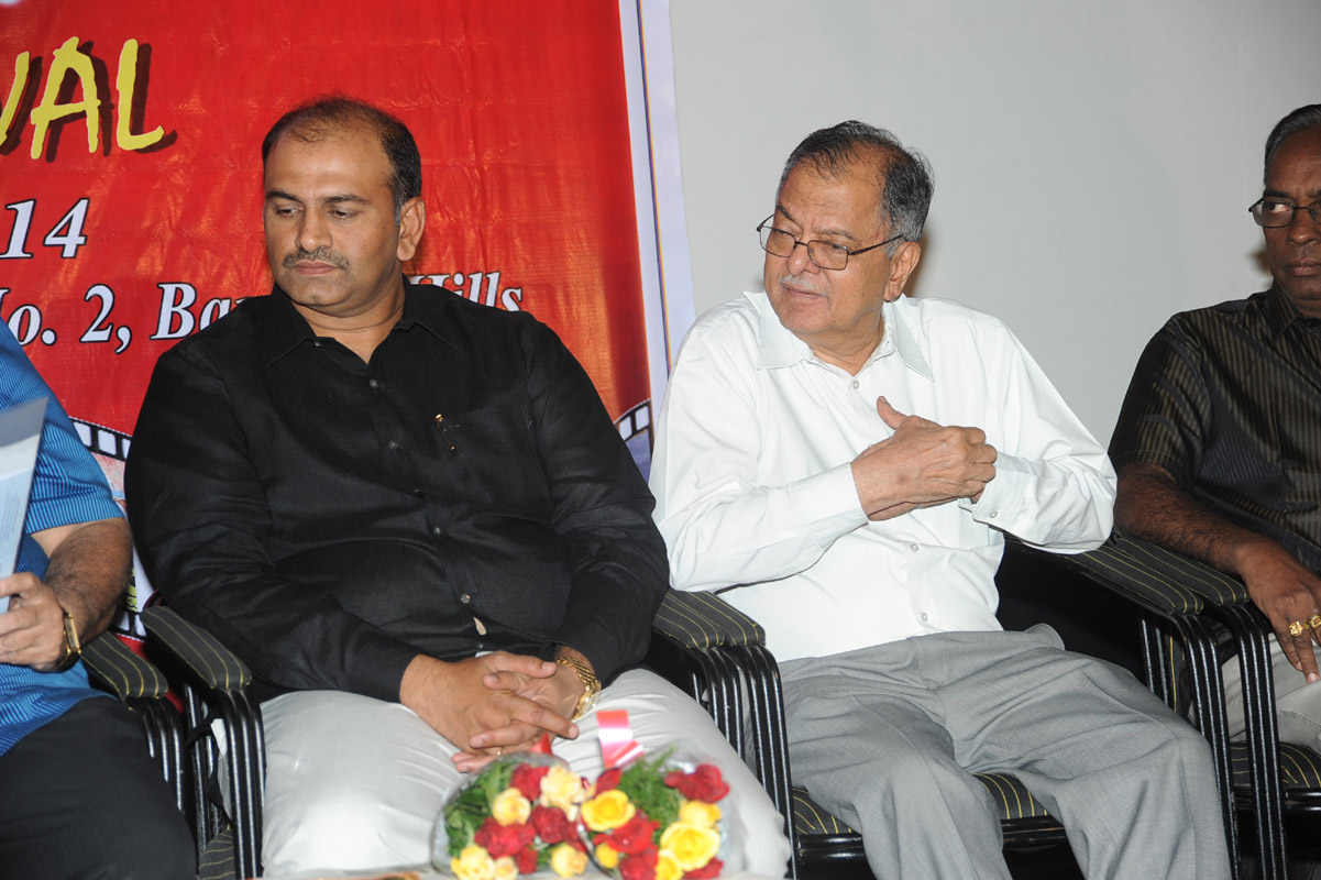 Bapu Film Festival 2014 Press Meet