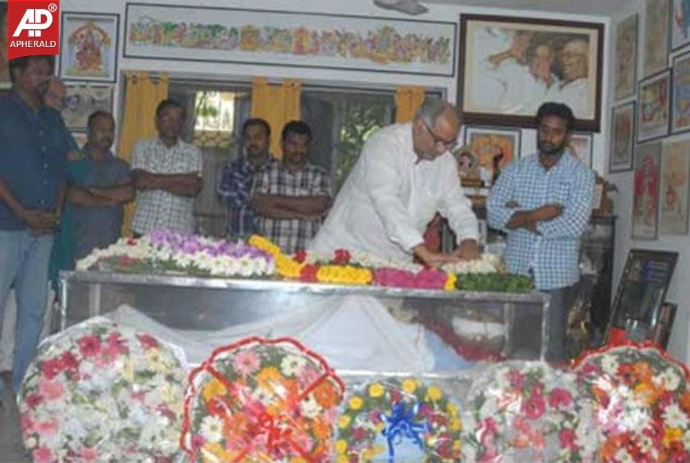 Bapu Final Rites Images