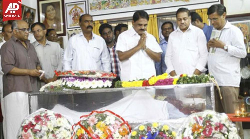 Bapu Final Rites Images