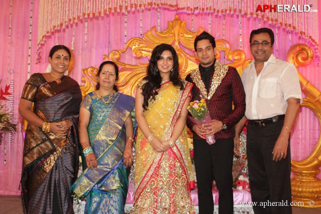 Bharat n Jessy Wedding Reception Photos