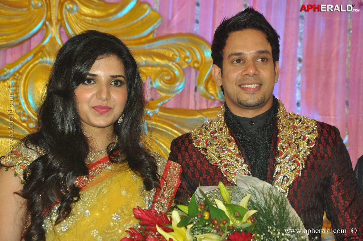 Bharat n Jessy Wedding Reception Photos
