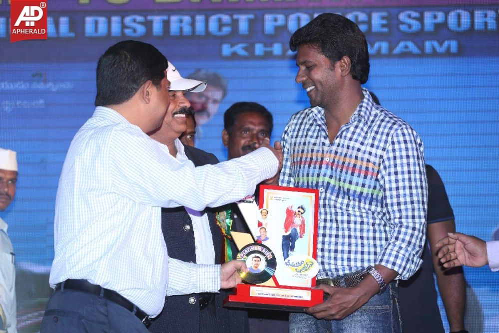 bheemavaram bullodu platinum disc function