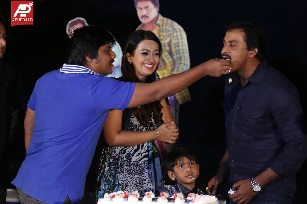 Bheemavaram Bullodu Team Celebrates Sunil Bday