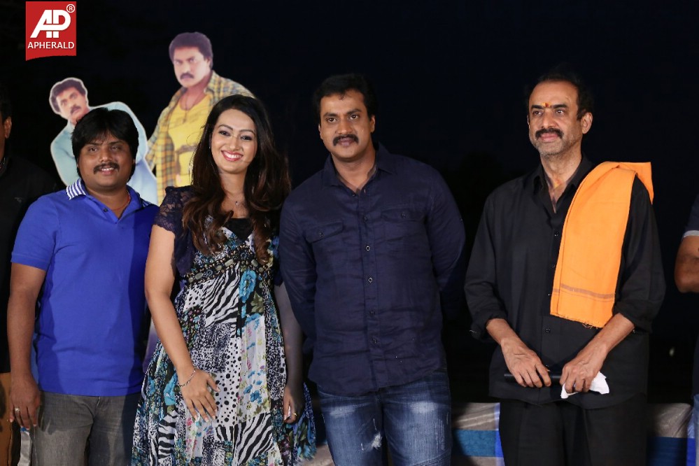 Bheemavaram Bullodu Team Celebrates Sunil Bday