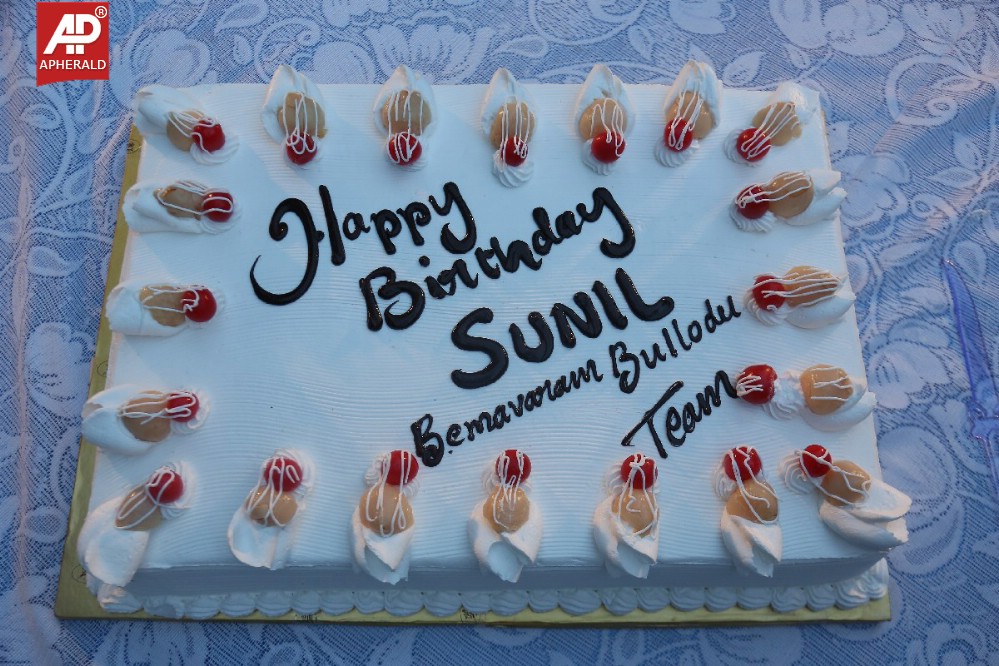 Bheemavaram Bullodu Team Celebrates Sunil Bday