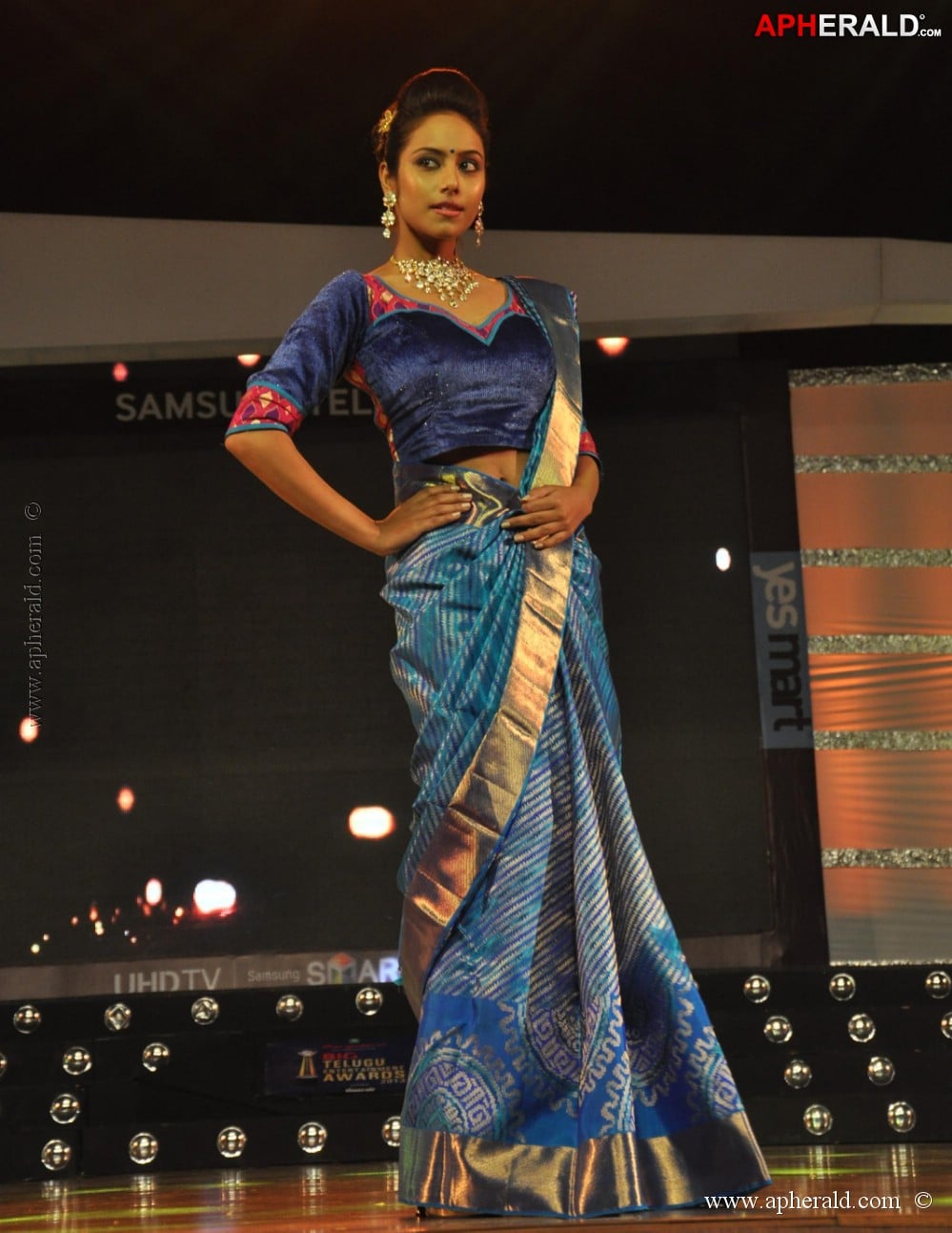 Big Telugu Entertainment Awards Pics