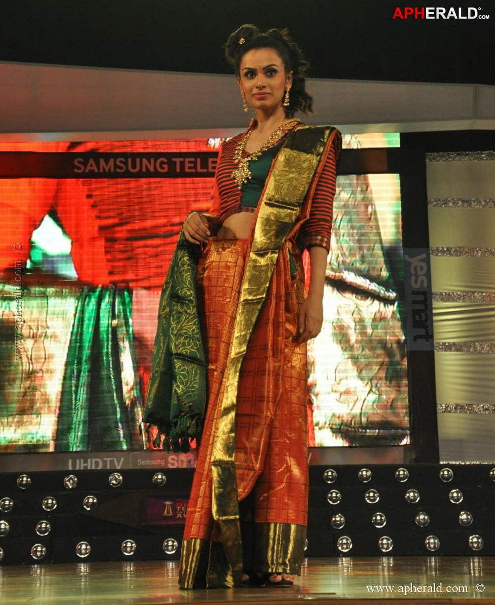Big Telugu Entertainment Awards Pics