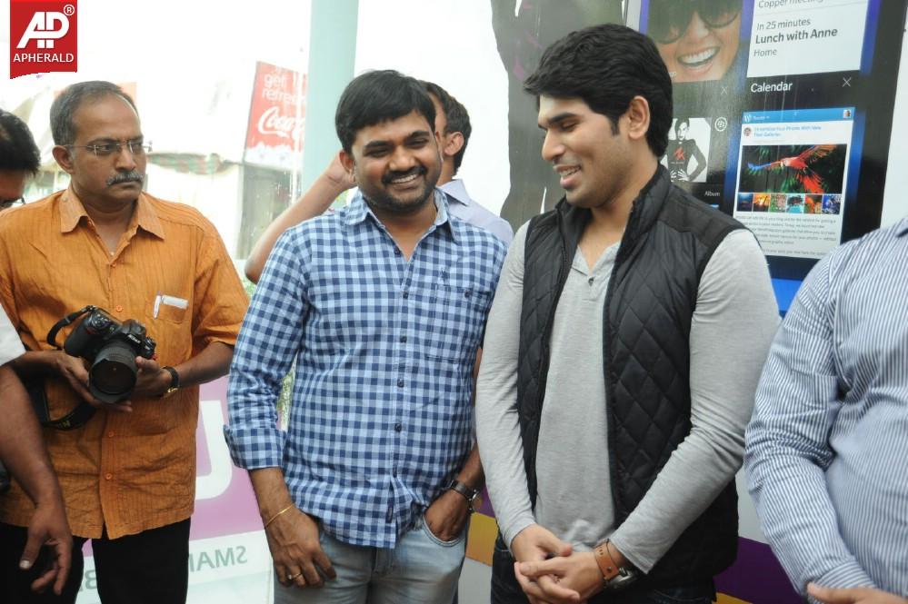 Black Berry Z10 Launch By Allu Sirish