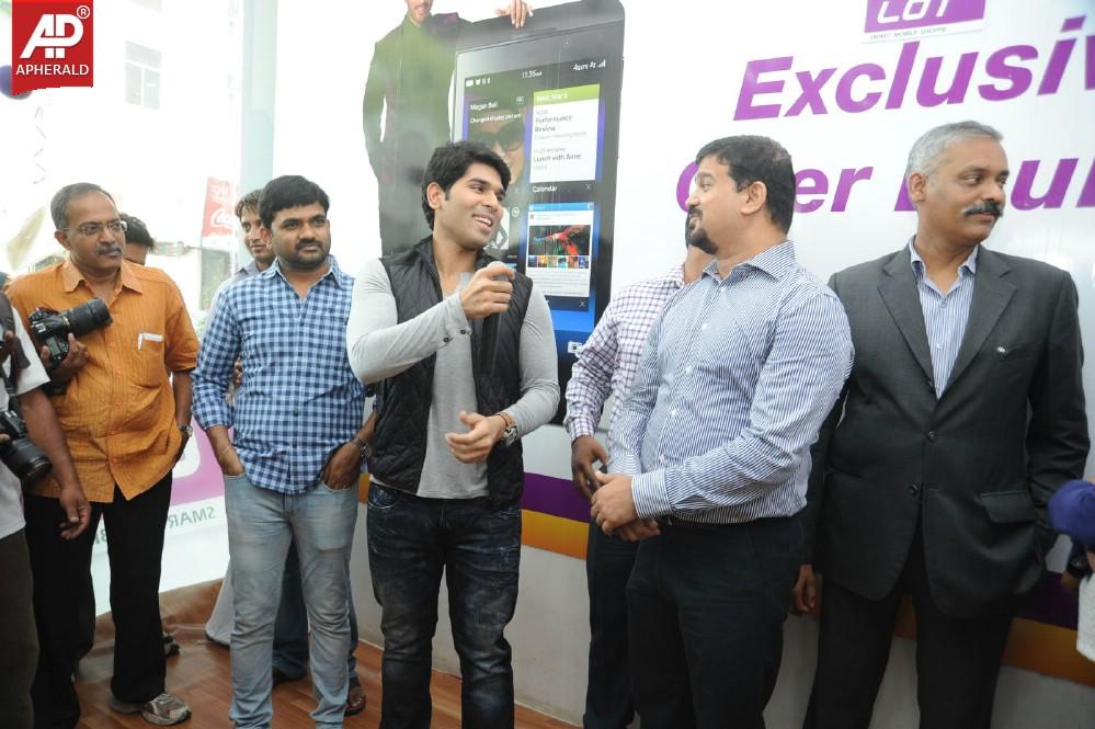 Black Berry Z10 Launch By Allu Sirish