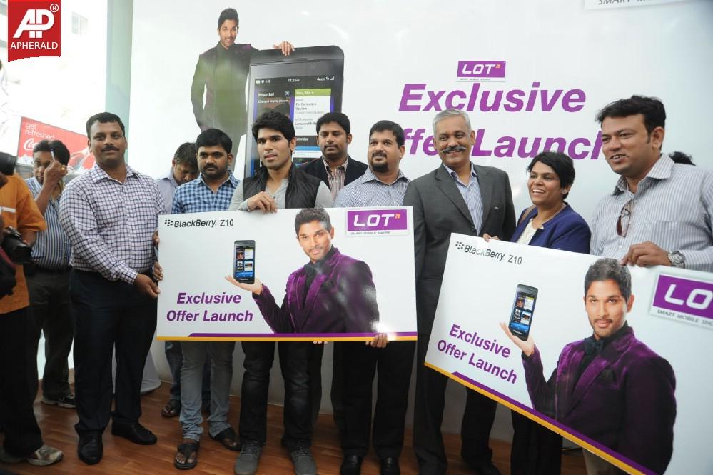 Black Berry Z10 Launch By Allu Sirish