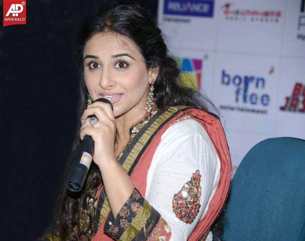 Bobby Jasoos Movie Press Meet Photos