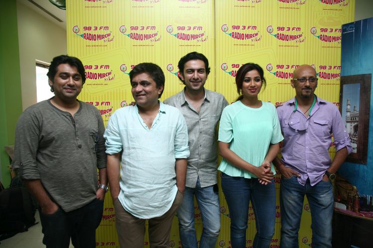 Bobby Jasoos Movie Team At Radio Mirchi FM
