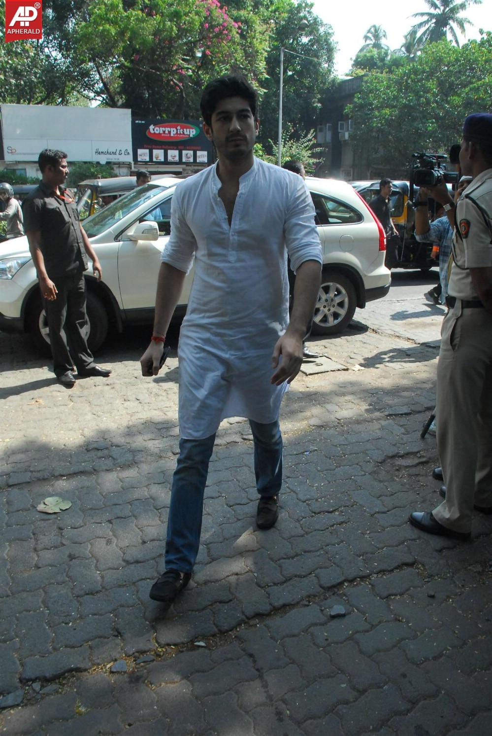 Bolly Celebs at Ravi Chopra Funeral