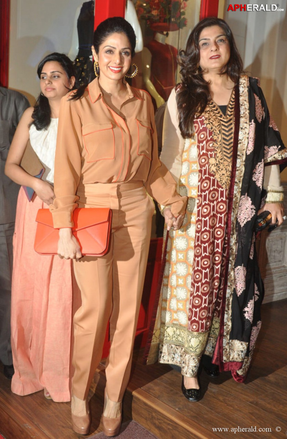 Bollywood Celebs at Bandra 190 store launch