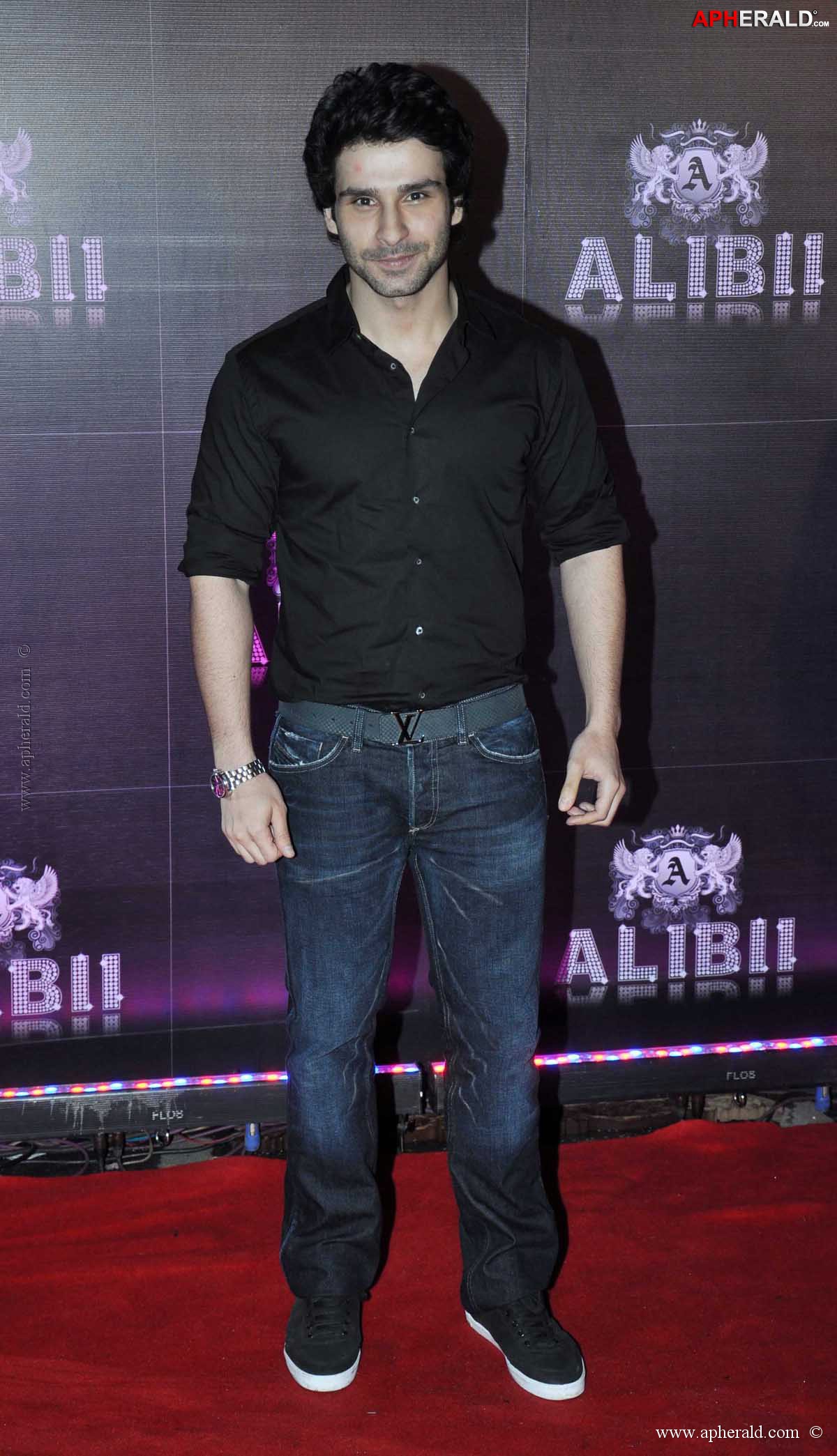 Bollywood Stars At Launch Of Club Alibi