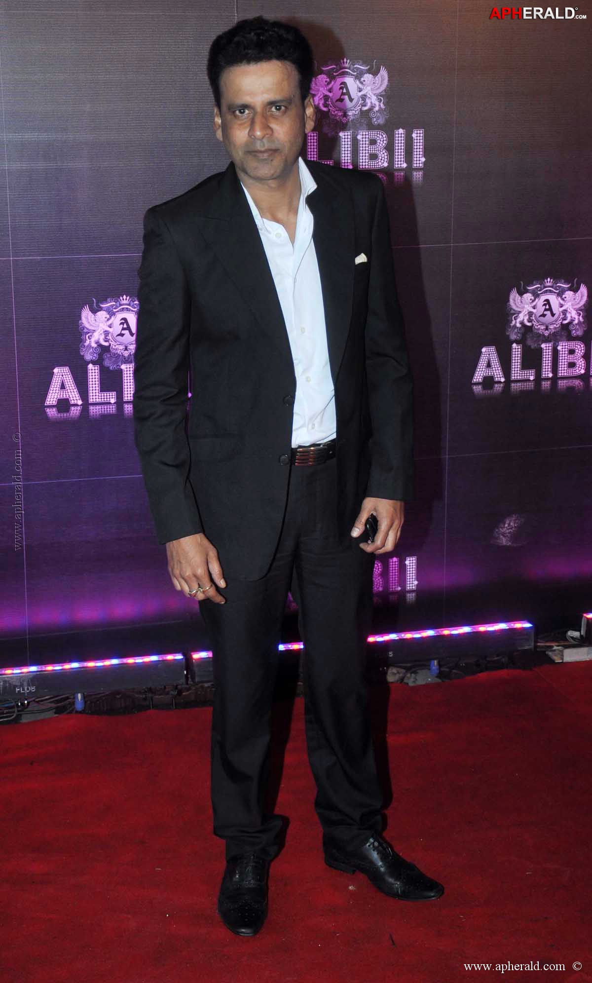 Bollywood Stars At Launch Of Club Alibi