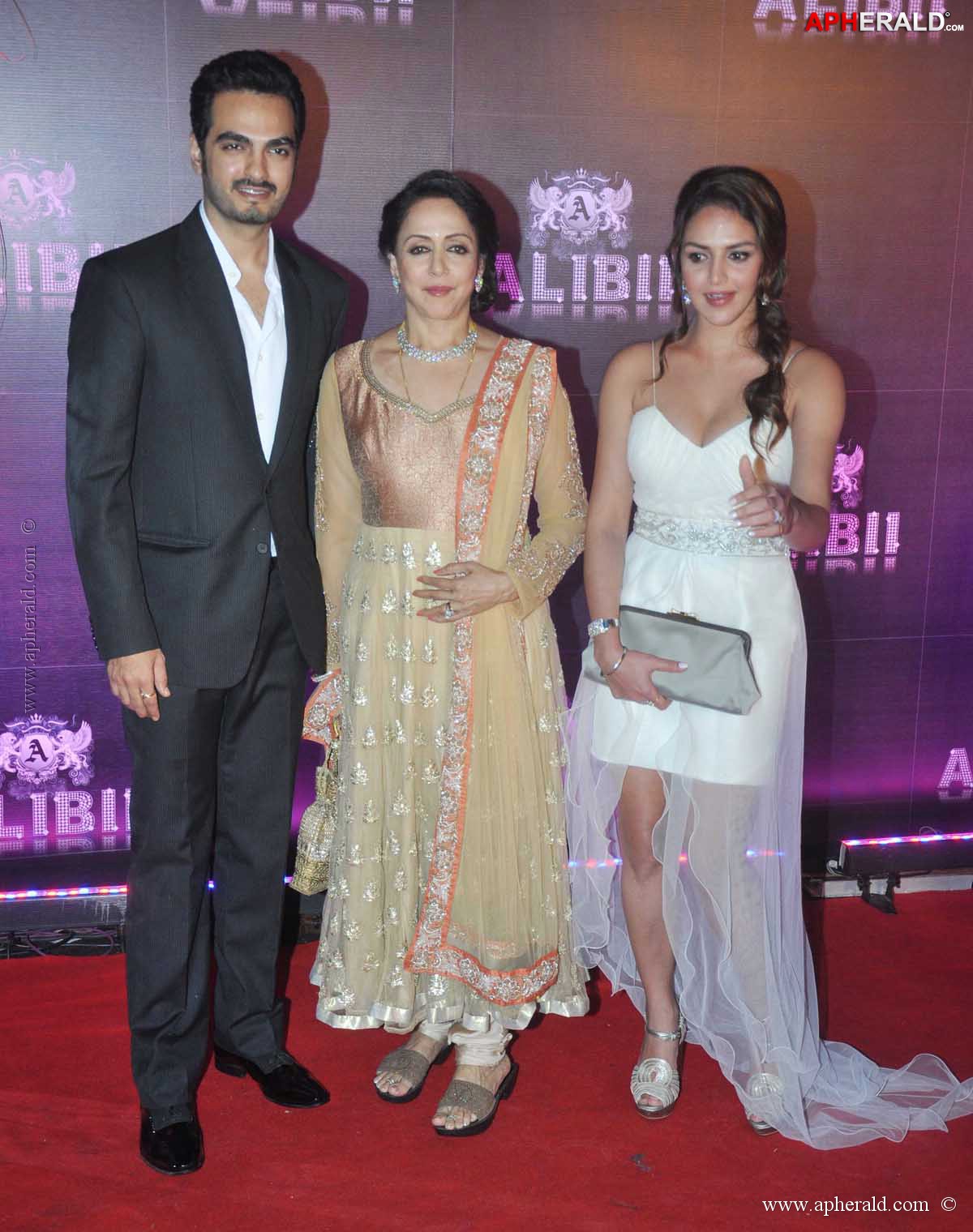 Bollywood Stars At Launch Of Club Alibi