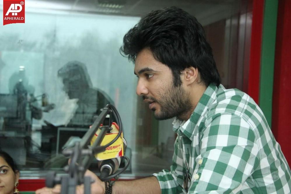 Boy Meets Girl Tholiprema Katha Team at Radio Mirchi
