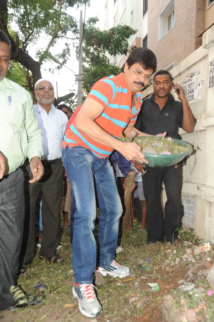 Boyapati Srinu participated in Swachh Bharat