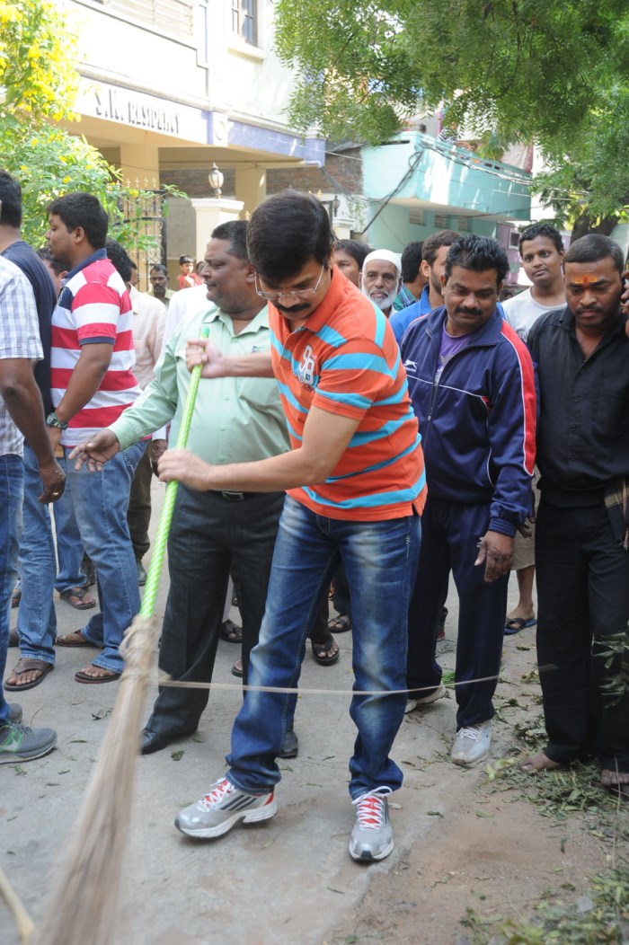 Boyapati Srinu participated in Swachh Bharat