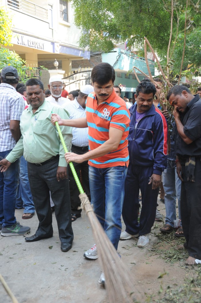 Boyapati Srinu participated in Swachh Bharat