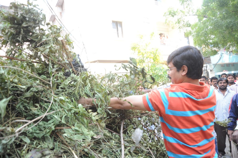 Boyapati Srinu participated in Swachh Bharat