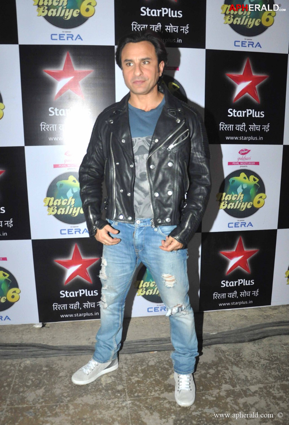 Bullett Raja Movie Promotions at Nach Baliye 6