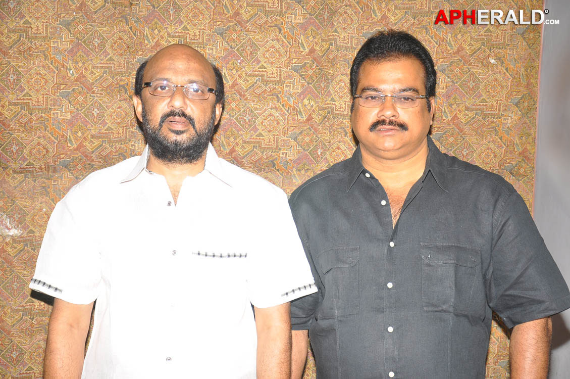 cameraman ganga tho rambabu (CMGR) Audio