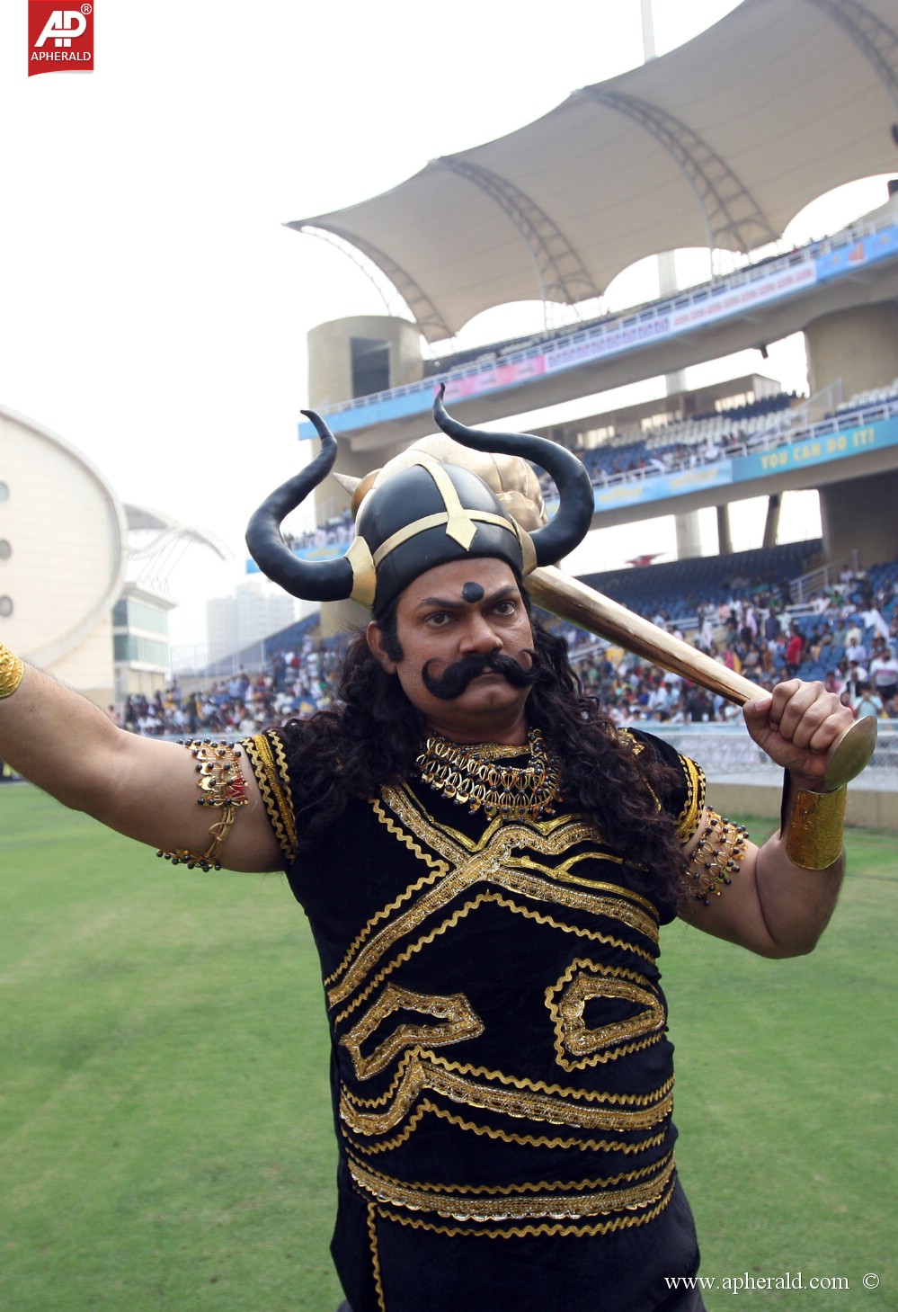 CCL 4 Mumbai Heroes Vs Chennai Rhinos Photos 1