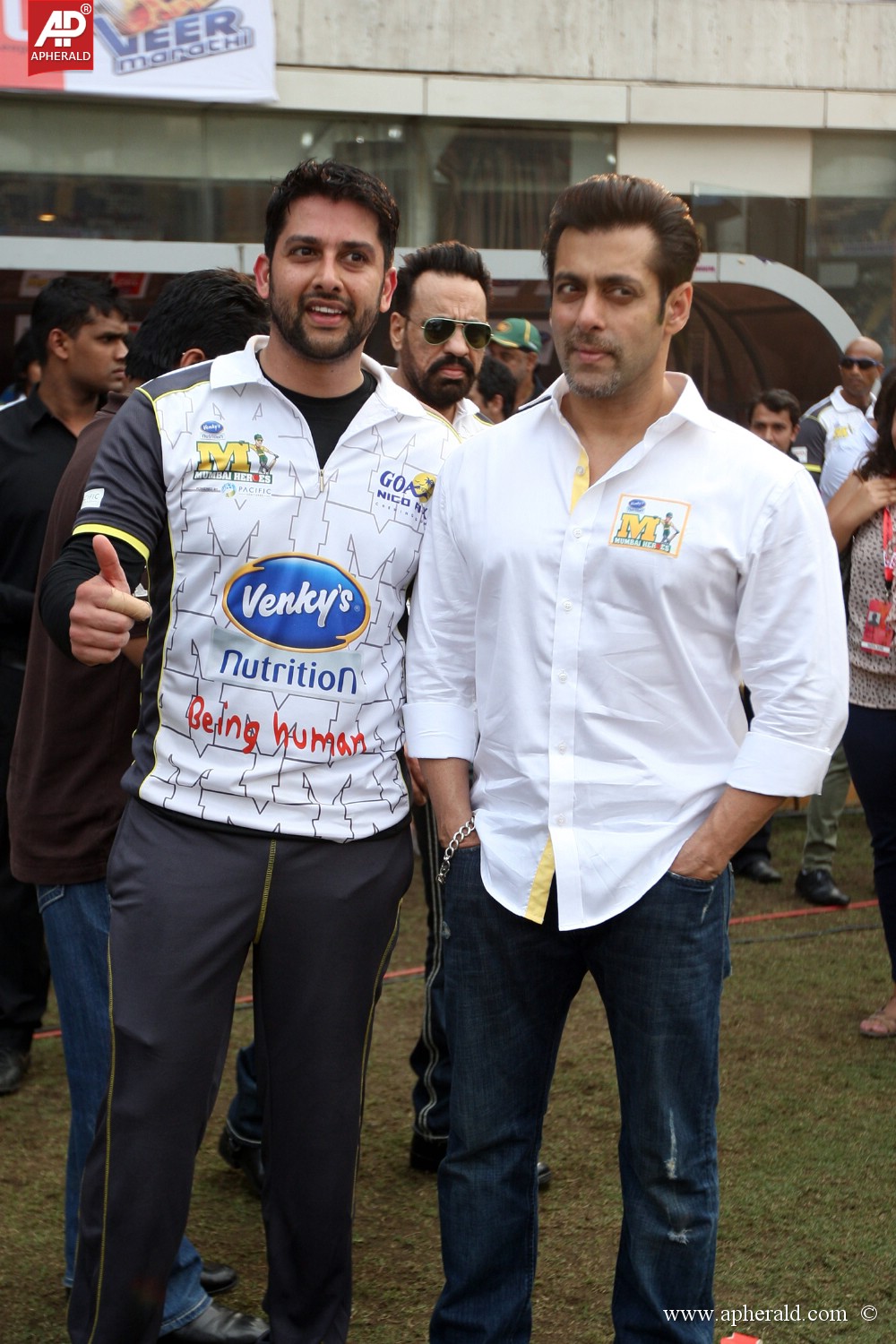 CCL 4 Mumbai Heroes Vs Chennai Rhinos Photos 1