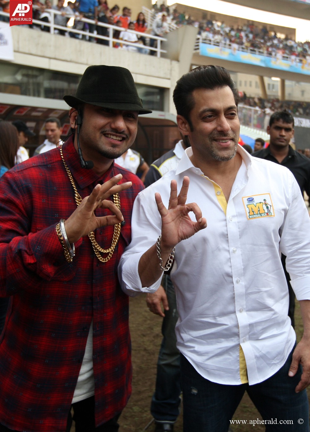 CCL 4 Mumbai Heroes Vs Chennai Rhinos Photos 1