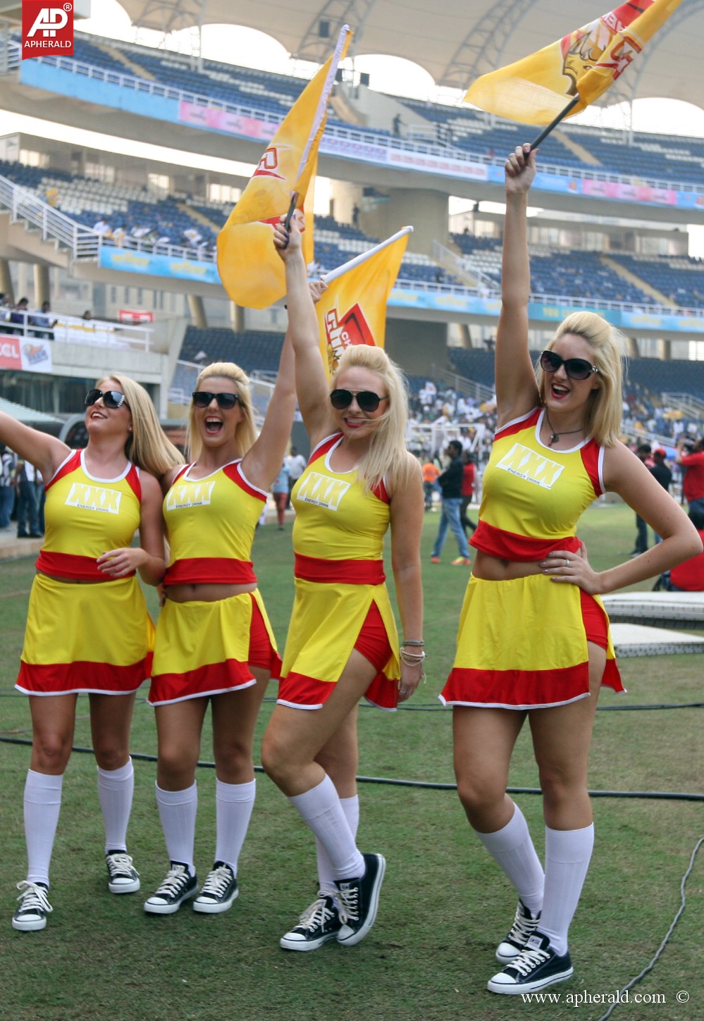 CCL 4 Mumbai Heroes Vs Chennai Rhinos Photos 1