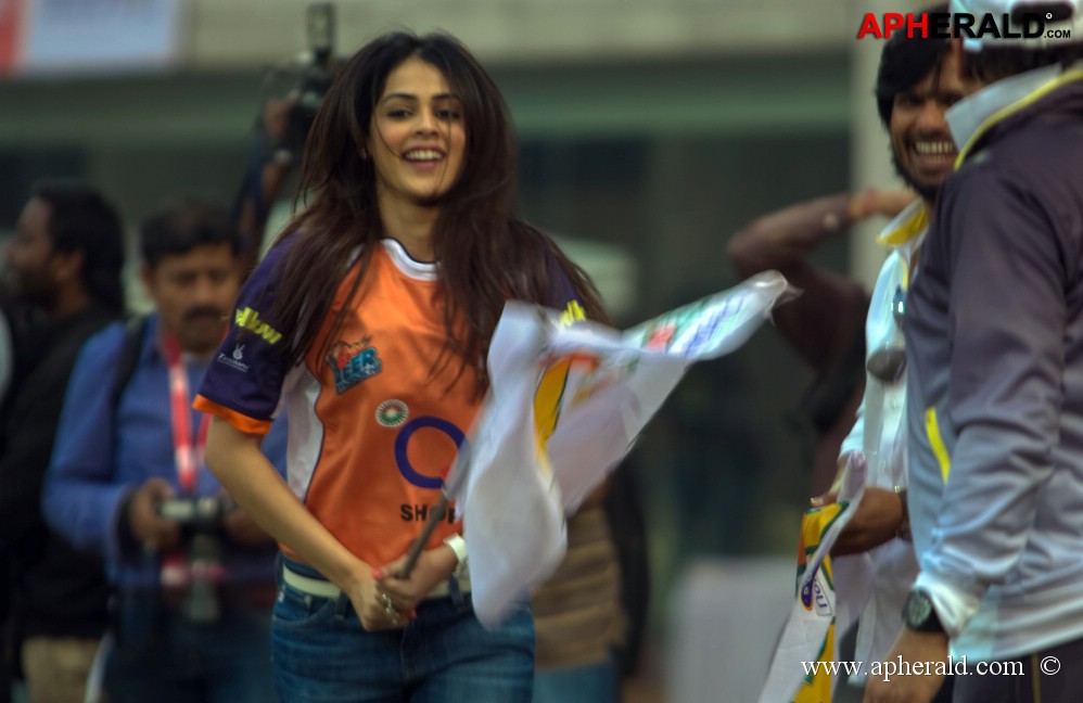 CCL 4 Mumbai Heroes Vs Chennai Rhinos Photos