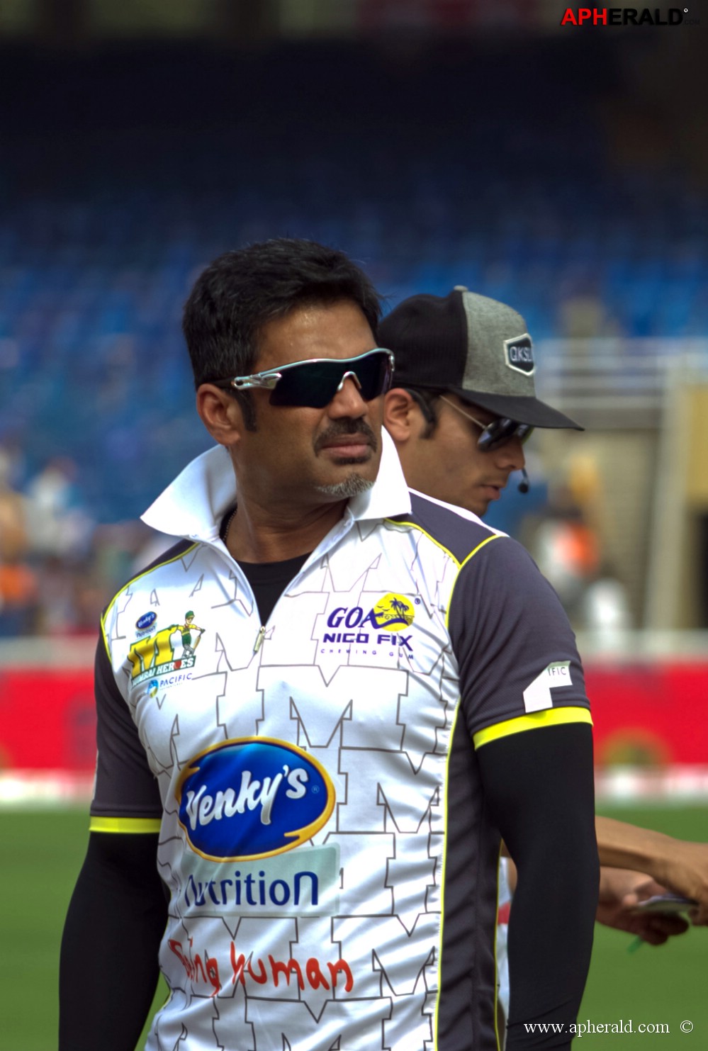 CCL 4 Mumbai Heroes Vs Chennai Rhinos Photos