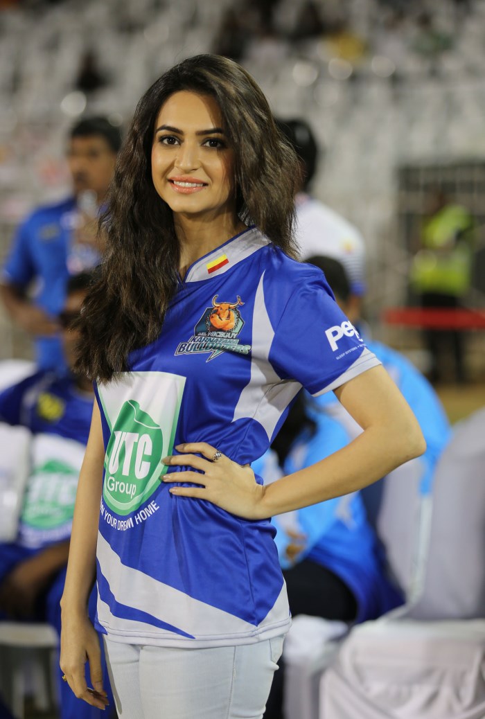 CCL 5  Karnataka Bulldozers Vs Bhojpuri Dabanggs Match