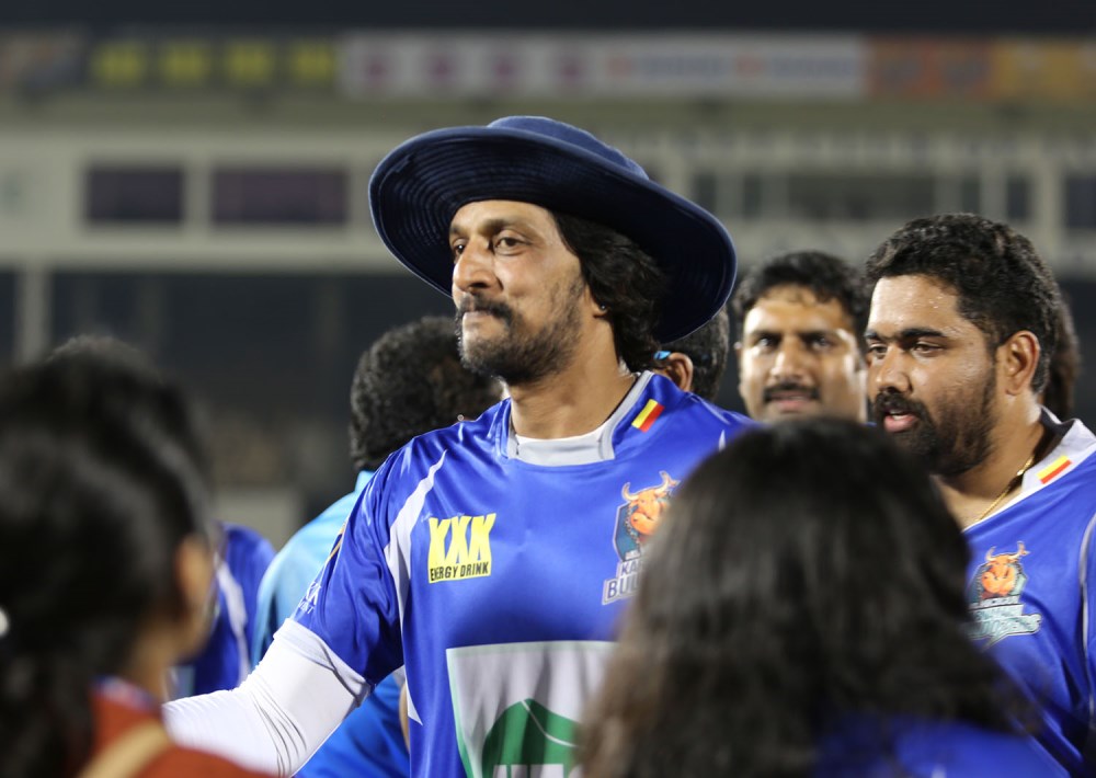 CCL 5  Karnataka Bulldozers Vs Bhojpuri Dabanggs Match
