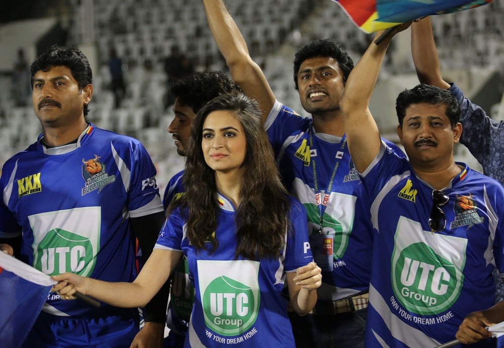 CCL 5  Karnataka Bulldozers Vs Bhojpuri Dabanggs Match