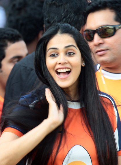 CCL 5 Mumbai Heroes Vs Veer Marathi Match