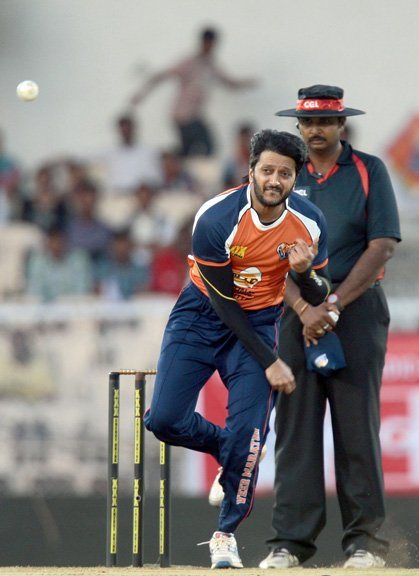 CCL 5 Mumbai Heroes Vs Veer Marathi Match