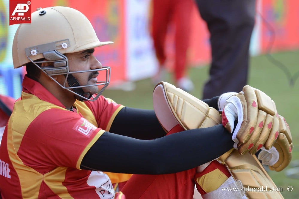 CCL4 Telugu Warriors Stills