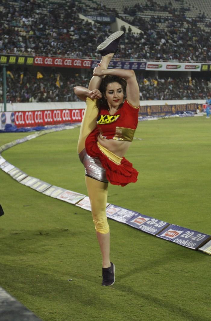 CCL5 Semi Final Telugu Warriors Vs Mumbai Heroes Match