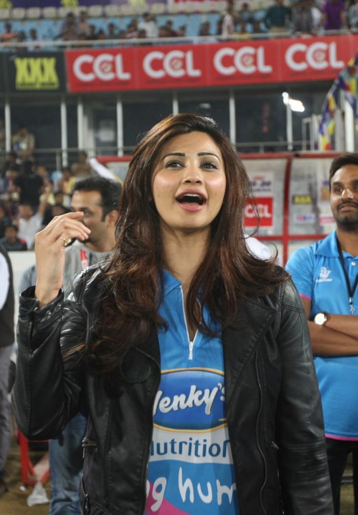 CCL5 Semi Final Telugu Warriors Vs Mumbai Heroes Match