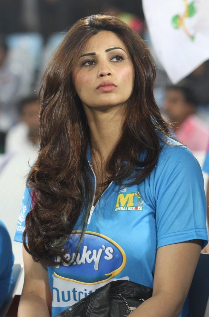 CCL5 Semi Final Telugu Warriors Vs Mumbai Heroes Match